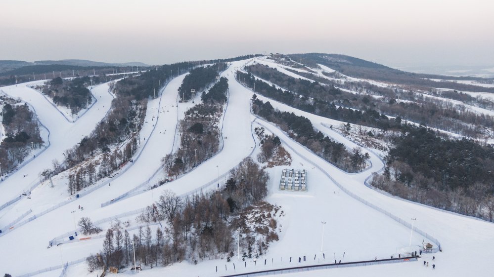 天地山雪道.jpg