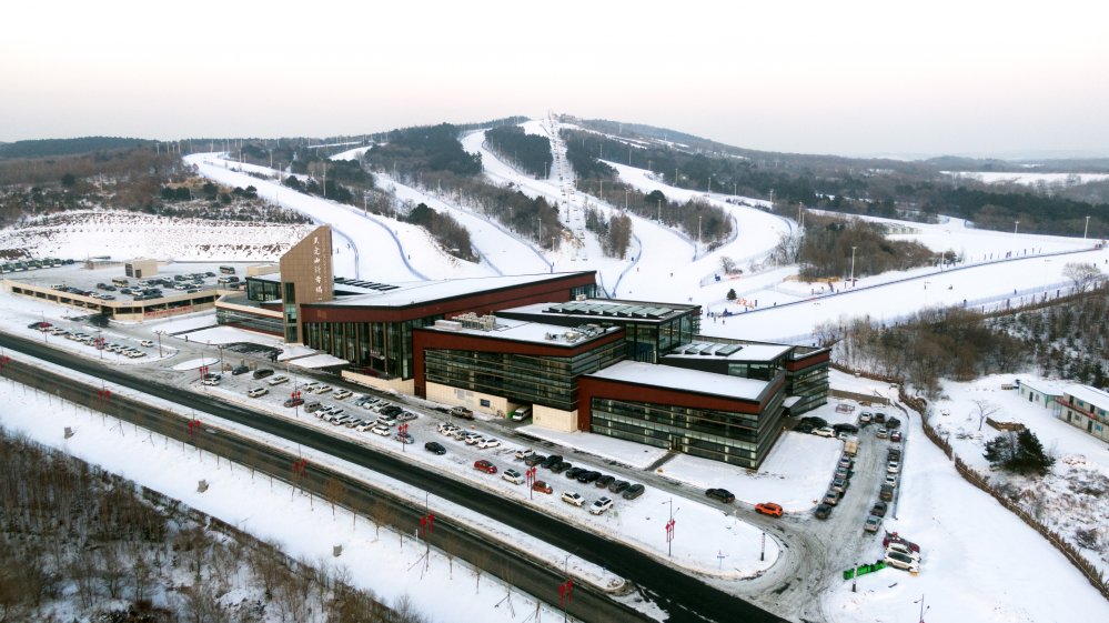 天定山滑雪場.jpg